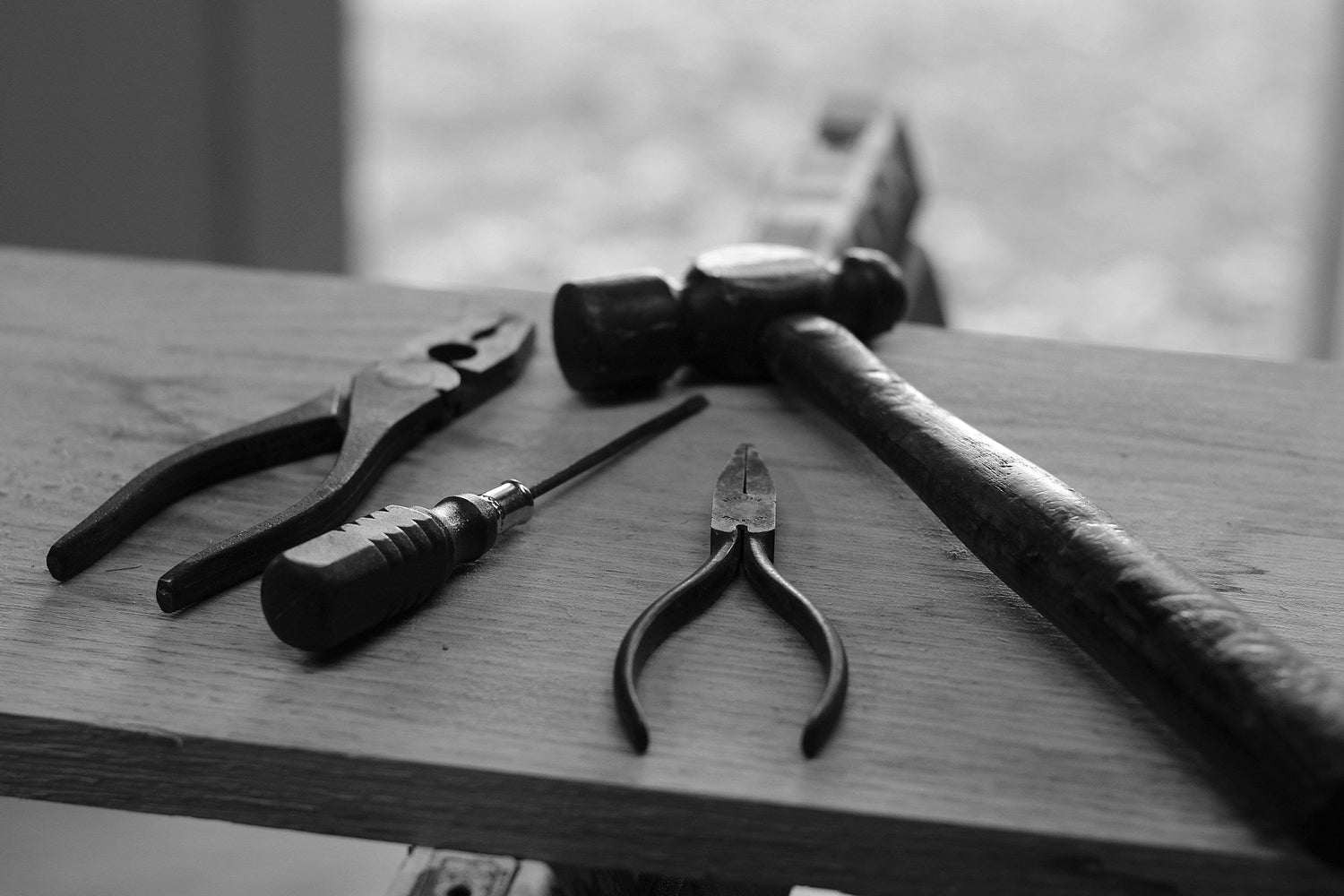 Tools & Hardware